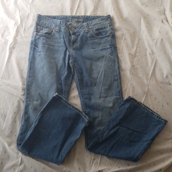 American Eagle Boyfriend Jeans - Picture 1 of 6